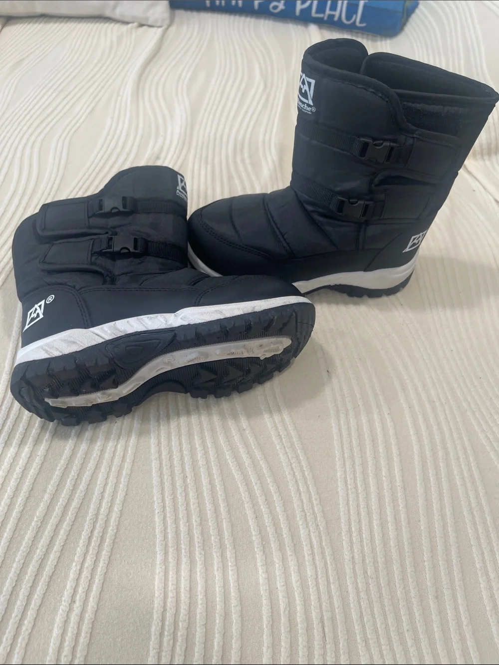 Avalanche Black Kids Snow Boots with White Trim